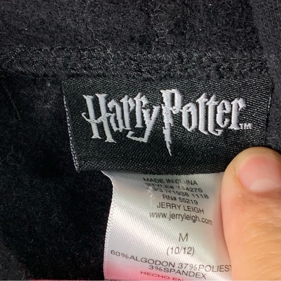 Harry Potter Glittery Hogwarts Crest Hooded Sweatshirt - Picture 10 of 11